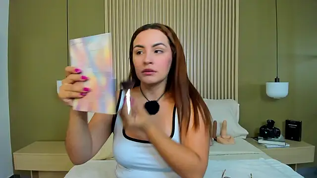 JessyCream online show from 04.10.26