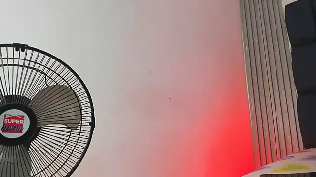 Ashlyaurora online show from 11.06.25