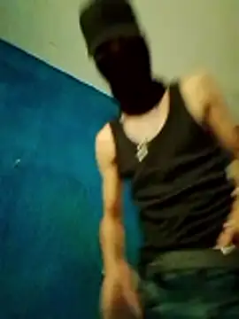 Snapshot of 1Dseralmora2 chatting on 10.24.25 1Dseralmora2 online show from 10.24.25