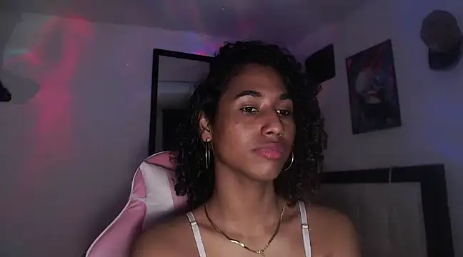 Snapshot of Alissemasiel chatting on 02.10.25 Alissemasiel online show from 02.10.25