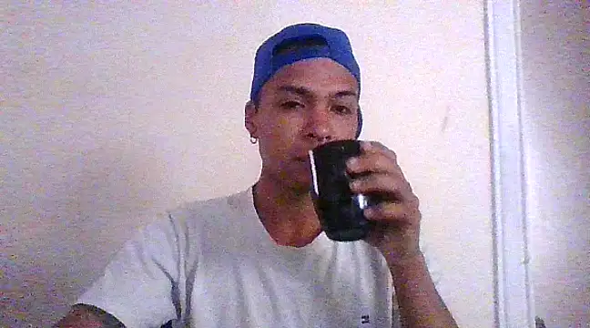 Snapshot of crow07xx chatting on 02.02.25 crow07xx online show from 02.02.25