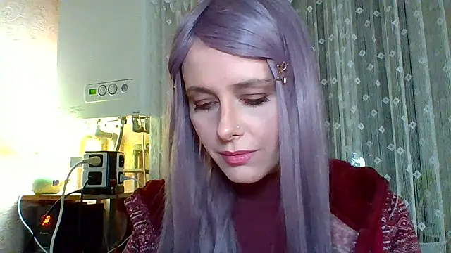 LuminousLady online show from 02.19.25
