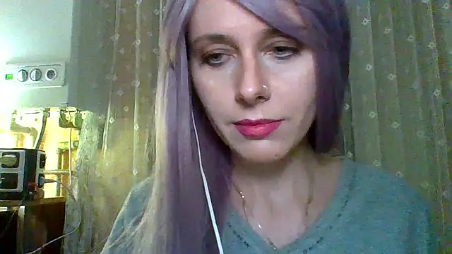 LuminousLady online show from 02.22.25