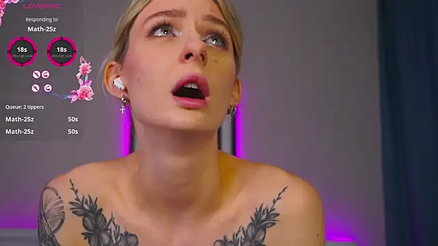 LeaCox  online show from 11.05.25