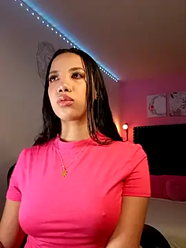 SallyWhitee online show from 03.05.26