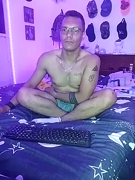 XhaseFoX online show from 03.04.25
