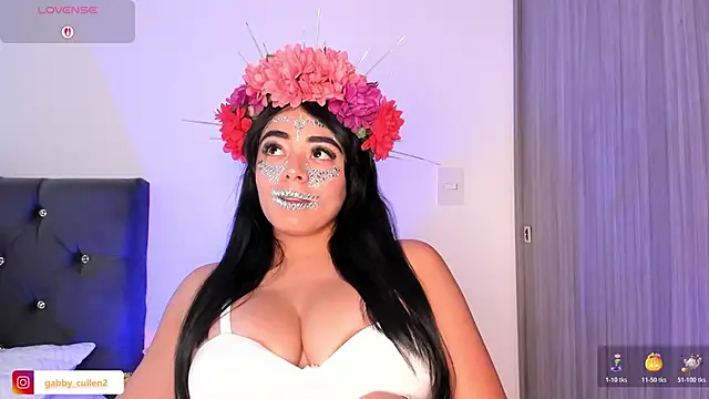 GABBY CULLEN online show from 10.31.25