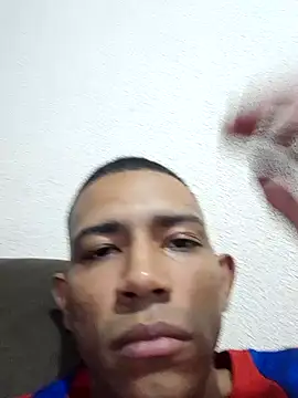 Mineirinho043 online show from 02.05.25