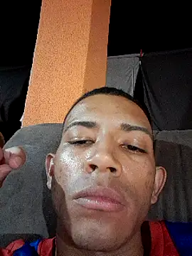 Mineirinho043 online show from 02.11.25