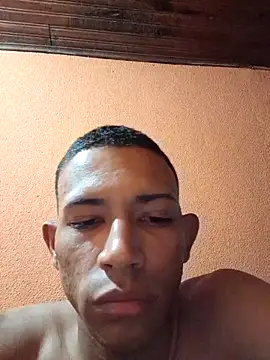 Mineirinho043 online show from 02.17.25