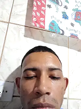 Mineirinho043 online show from 02.20.25