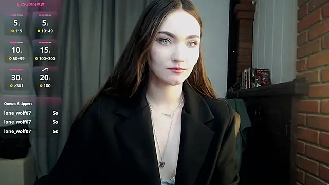 Snapshot of Kira_Jin chatting on 02.18.25 Kira Jin online show from 02.18.25