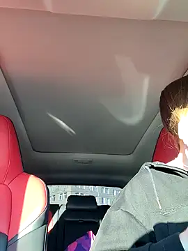 Snapshot of Pussy_Drive03 chatting on 09.27.25 Pussy Drive03 online show from 09.27.25