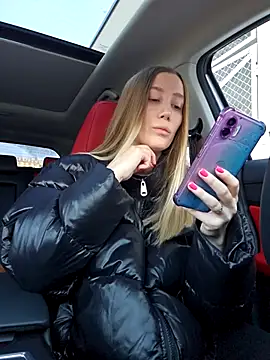 Snapshot of Pussy_Drive03 chatting on 10.14.25 Pussy Drive03 online show from 10.14.25