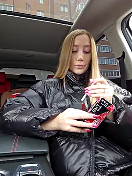 Snapshot of Pussy_Drive03 chatting on 10.22.25 Pussy Drive03 online show from 10.22.25