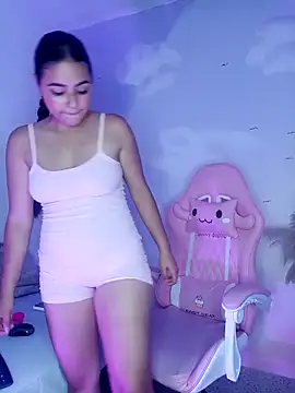 Maraxrivera online show from 03.14.25