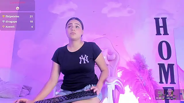 Maraxrivera online show from 03.17.25
