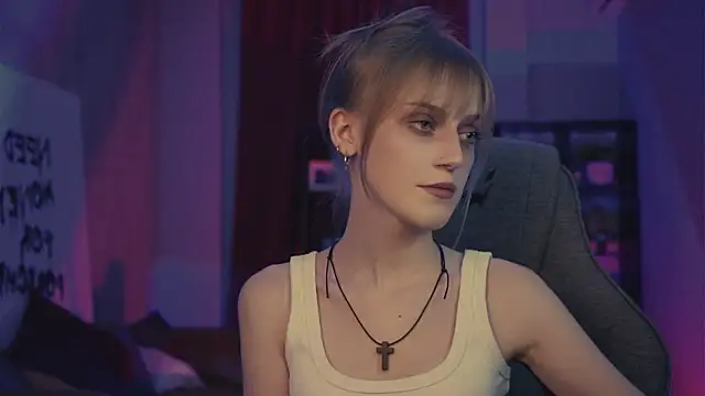 KiraMontoya online show from 02.04.26