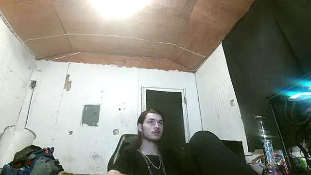 Snapshot of nuttyking2022 chatting on 10.23.25 nuttyking2022 online show from 10.23.25