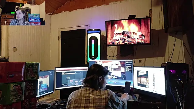 nuttyking2022 online show from 02.13.26