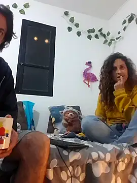 Snapshot of jeans_and_emma chatting on 09.30.25 jeans and emma online show from 09.30.25