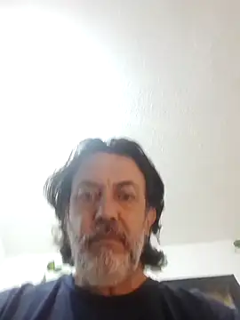 Snapshot of jeans_and_emma chatting on 10.01.25 jeans and emma online show from 10.01.25