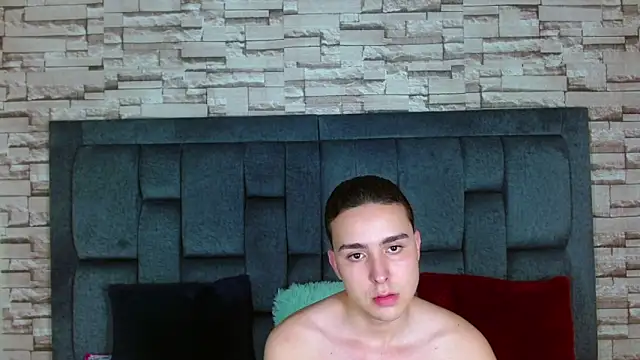 angel holguin22 online show from 02.08.25