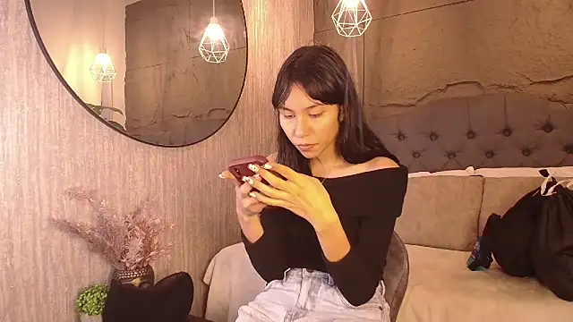 Snapshot of Miaa_Lee7 chatting on 02.02.26 Miaa Lee7 online show from 02.02.26