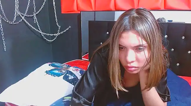 VioletDivala online show from 02.08.25