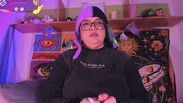 Snapshot of Banana_squirt chatting on 10.30.25 Banana squirt online show from 10.30.25