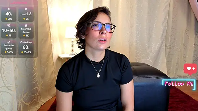 sophia dumont online show from 03.03.25