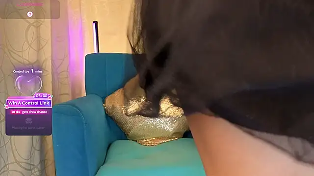 sophia dumont online show from 01.08.26