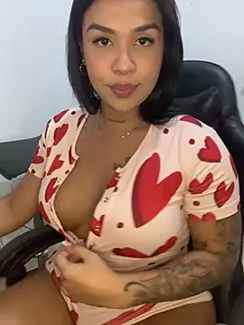 tinalove7 online show from 02.20.25