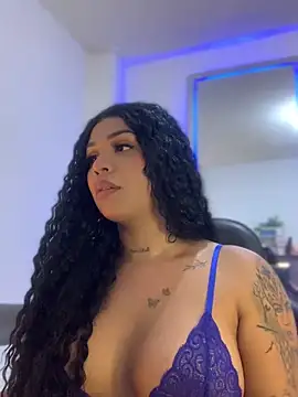 tinalove7 online show from 12.14.25