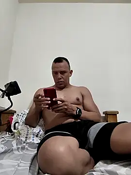 comando24 online show from 10.13.25