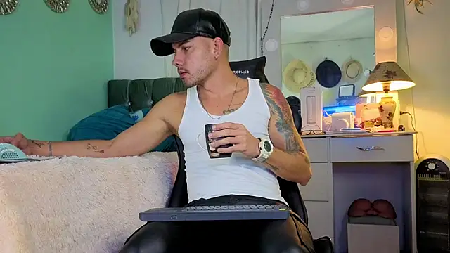 Chrissken online show from 10.07.25