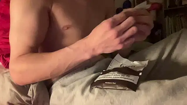 Snapshot of LeoLovelyDick chatting on 11.08.25 LeoLovelyDick online show from 11.08.25