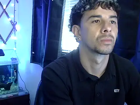 Snapshot of venusfranco_94 chatting on 06.20.26 venusfranco 94 online show from 06.20.26