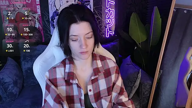 roxy riot  online show from 02.21.25