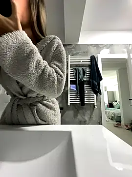 BonyBon29 online show from 11.03.25