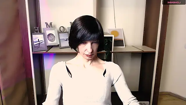  AngeliaFlow  online show from 11.01.25