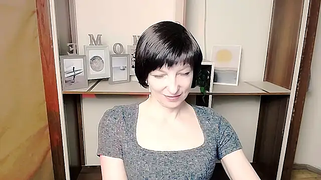  AngeliaFlow  online show from 02.20.26