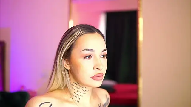 Ammylicious Doll online show from 03.18.25