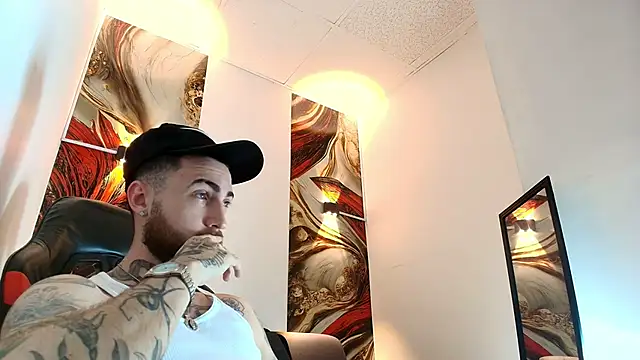 Luke davis01 online show from 04.24.26