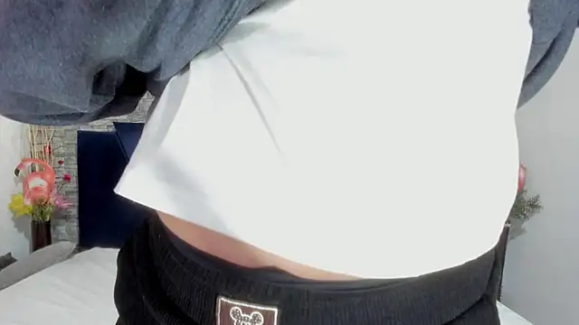 Sophia Brunett online show from 02.11.26