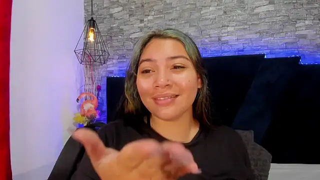 Sophia Brunett online show from 04.01.26