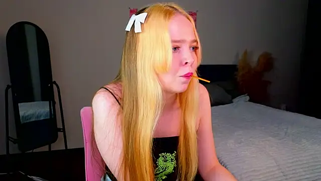 Bellla Murrr online show from 02.07.25