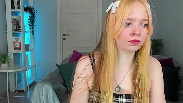 Bellla Murrr online show from 02.09.25