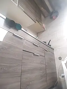 Saori Sann  online show from 02.08.26