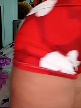 Snapshot of HannahFiore chatting on 03.08.25 HannahFiore online show from 03.08.25